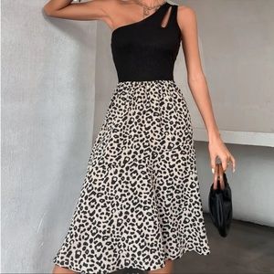Leopard Skirt Black Top Dress !